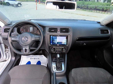 Volkswagen Jetta — photo 07