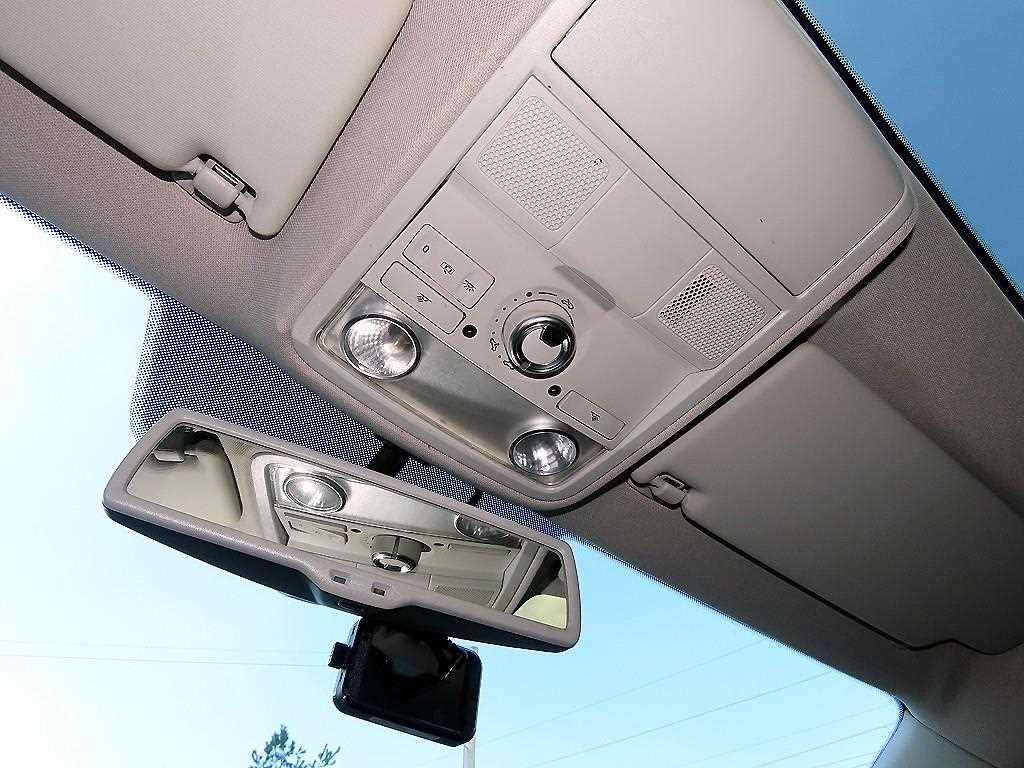 Volkswagen Jetta — photo 16