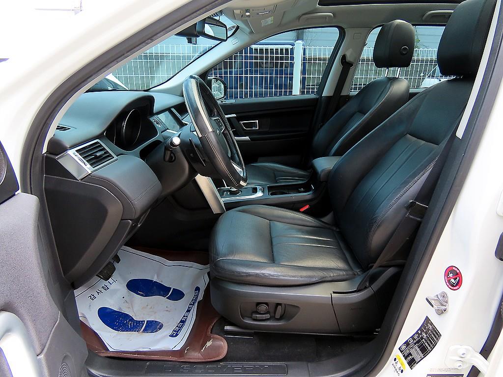 Land Rover Discovery Sport — photo 05