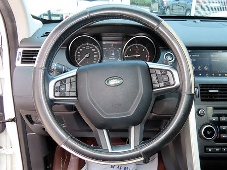 Land Rover Discovery Sport — photo 08