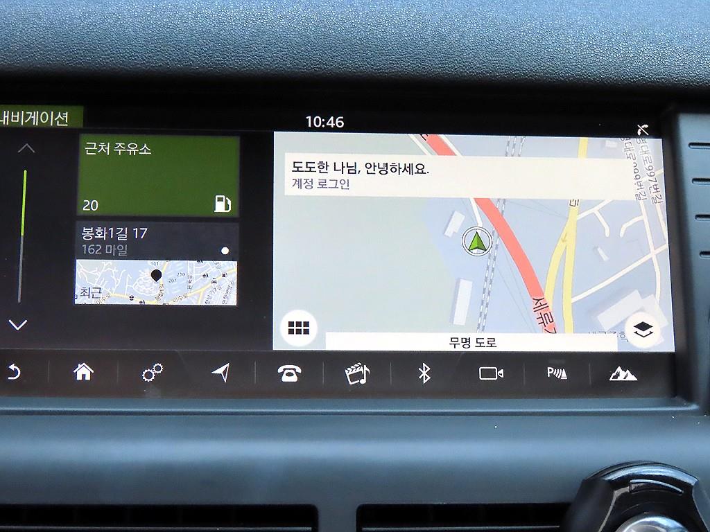 Land Rover Discovery Sport — photo 13