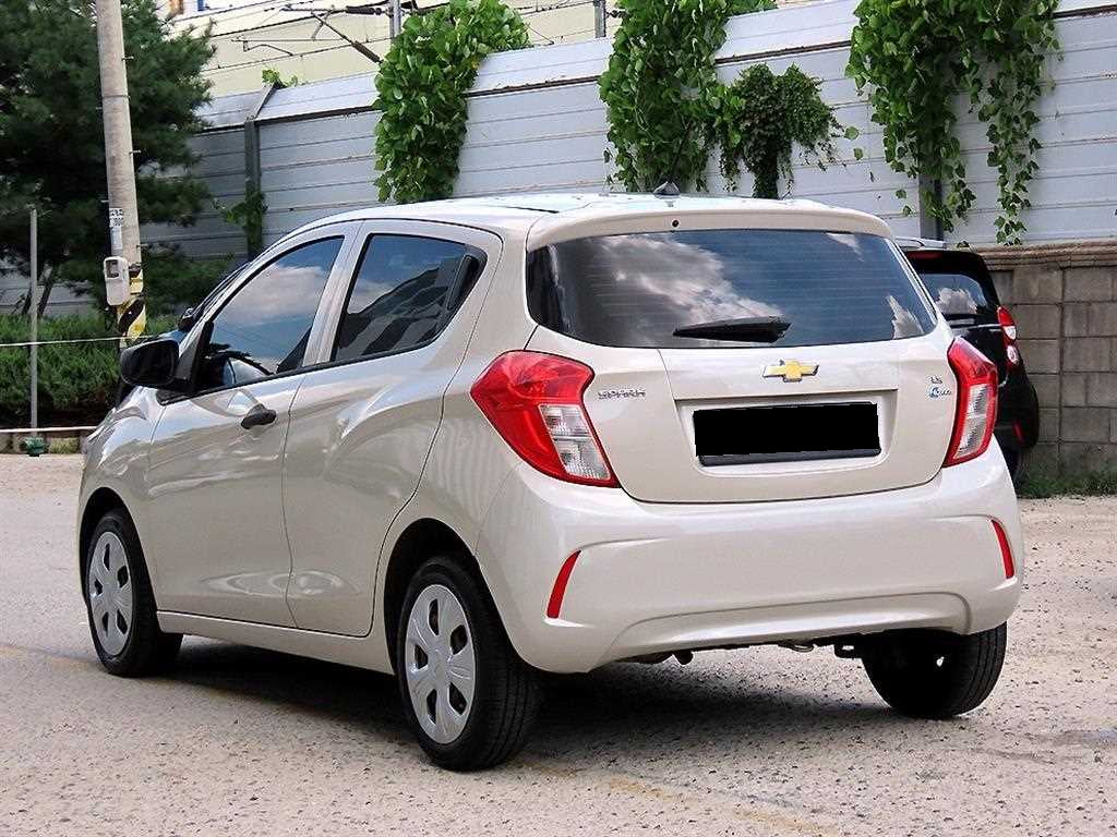 CHEVROLET Spark — photo 03