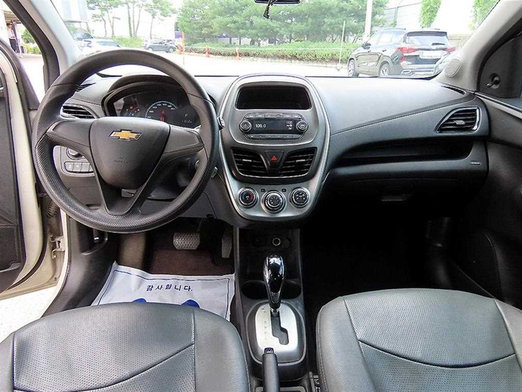 CHEVROLET Spark — photo 07
