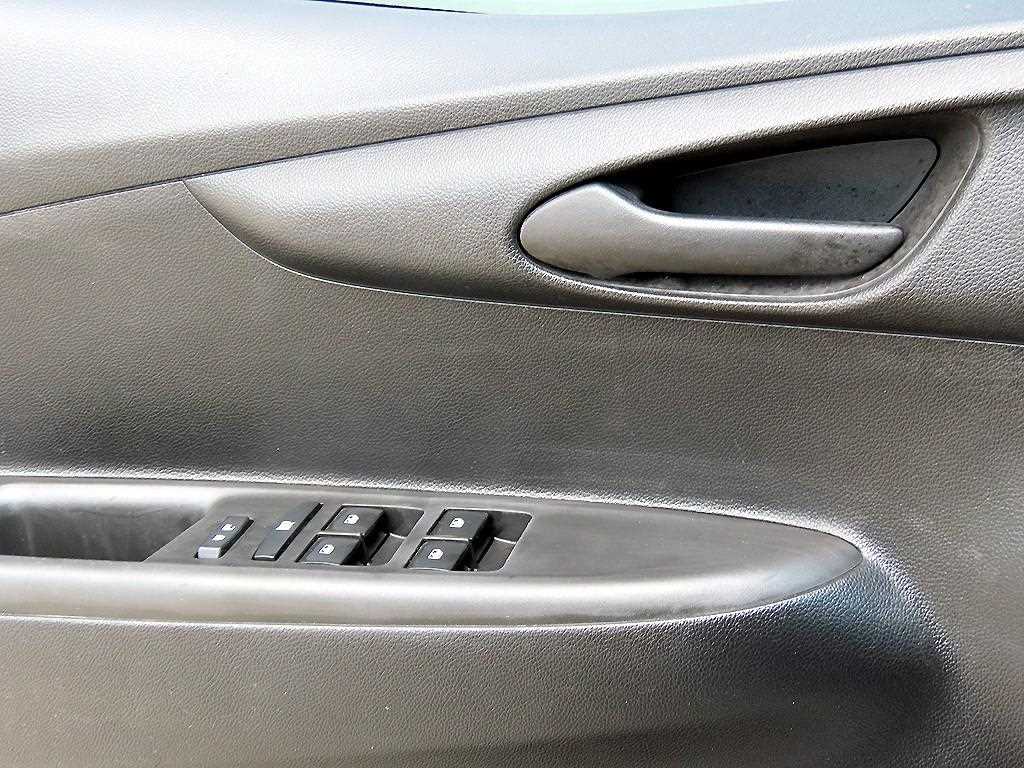 CHEVROLET Spark — photo 11