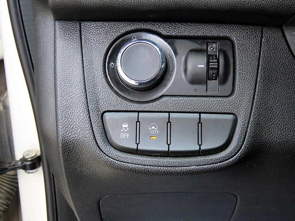 CHEVROLET Spark — photo 12
