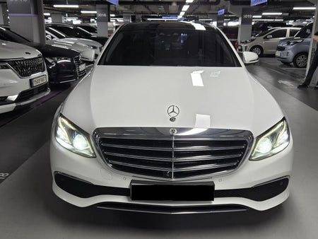 Mercedes-Benz E-Class — photo 01