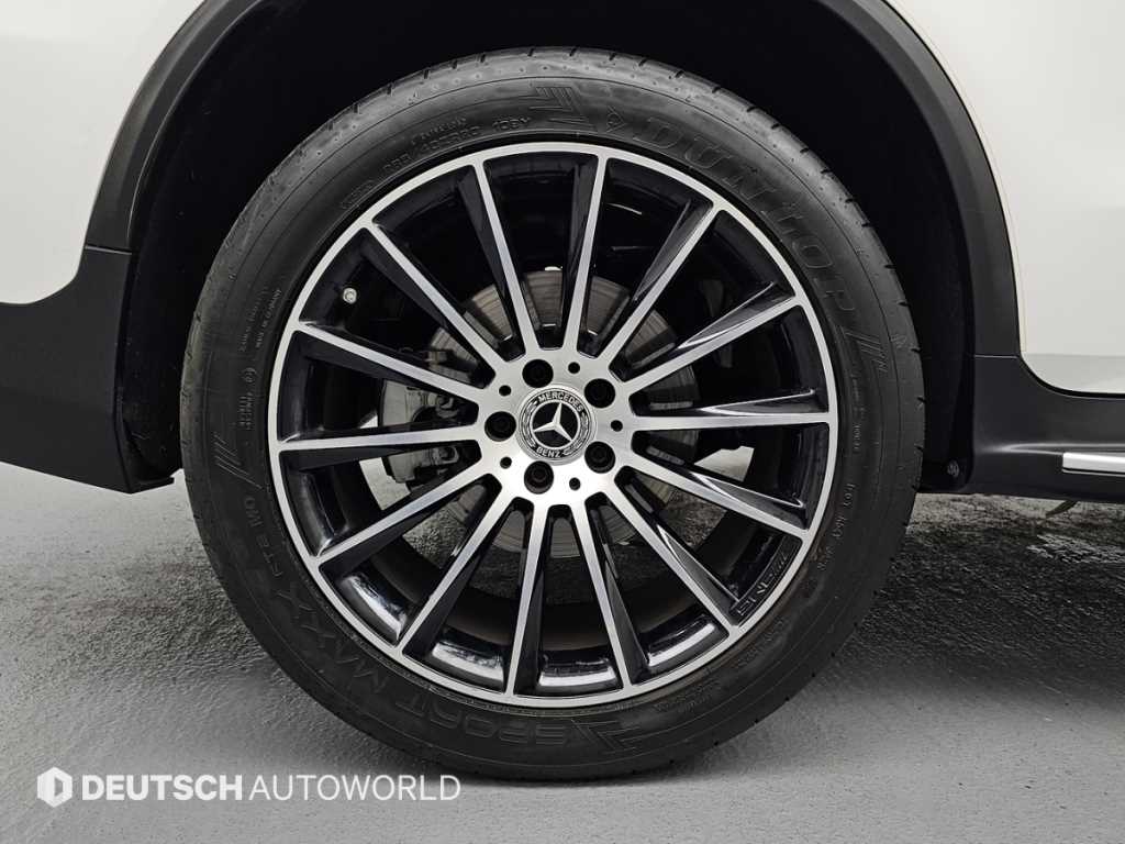 Mercedes-Benz GLC-Class — photo 05