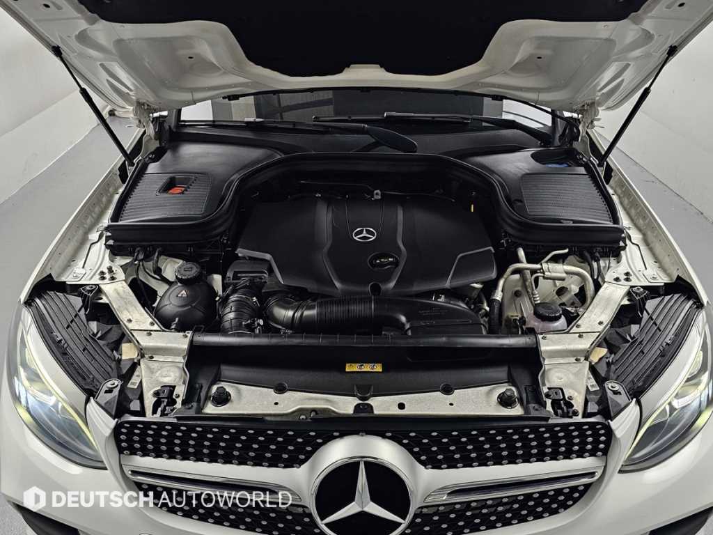 Mercedes-Benz GLC-Class — photo 06