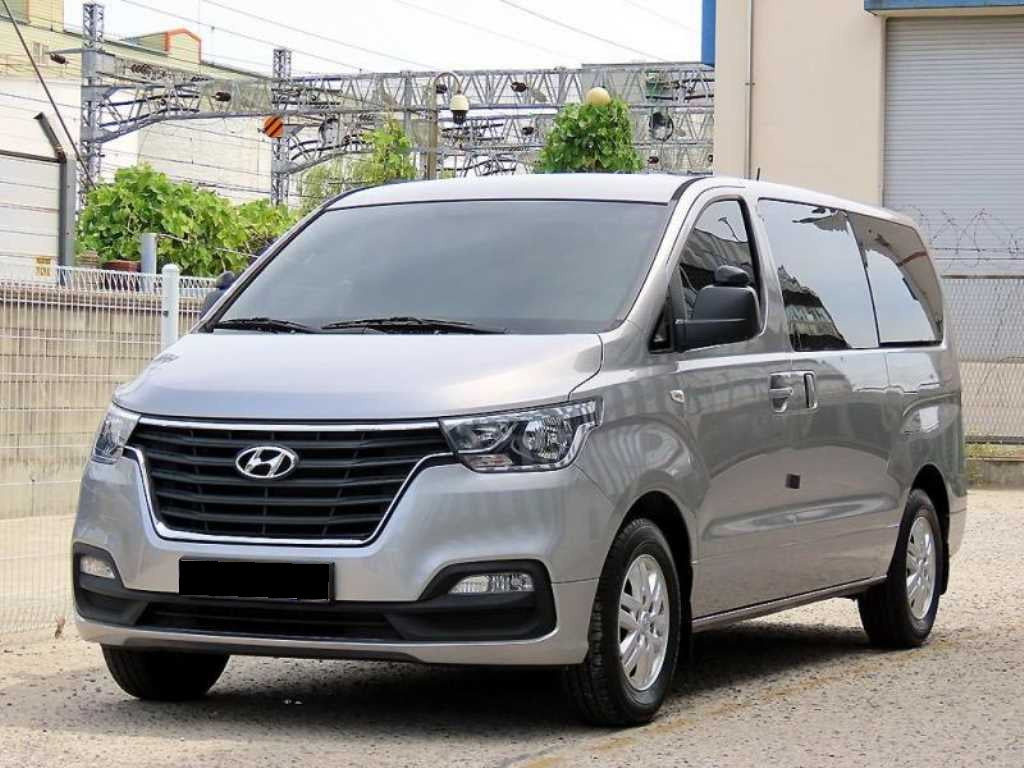 Hyundai Starex — photo 02