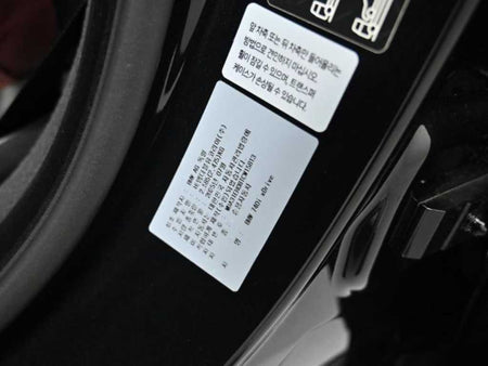 BMW 7-Series — photo 20