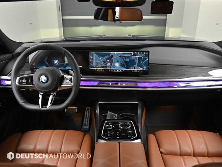BMW 7-Series — photo 07