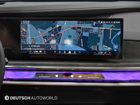 BMW 7-Series — photo 14