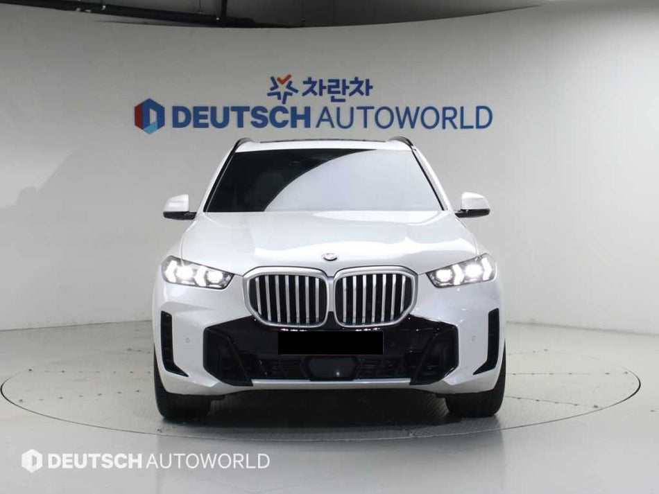 BMW X5 — photo 01