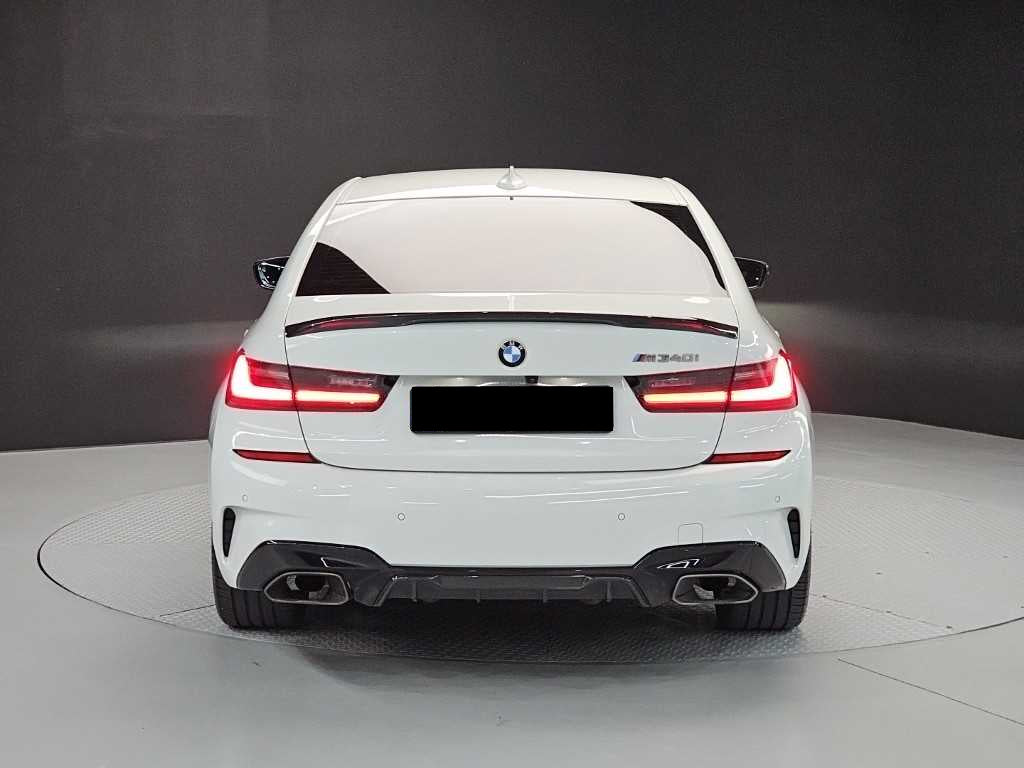 BMW 3-Series — photo 03