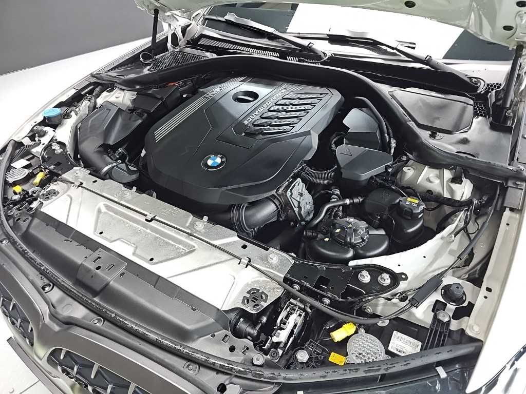 BMW 3-Series — photo 05