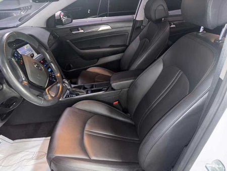 Hyundai Sonata — photo 06