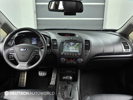 Kia K3 — photo 07