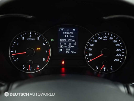 Kia K3 — photo 08