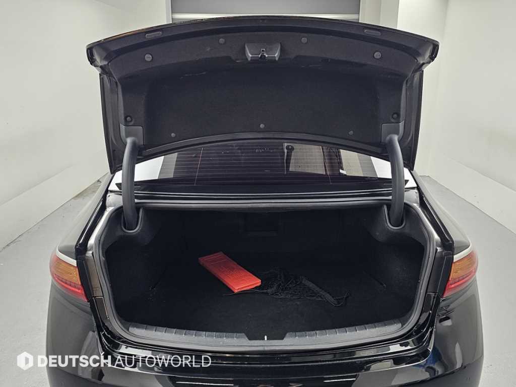 Kia K7 — photo 06