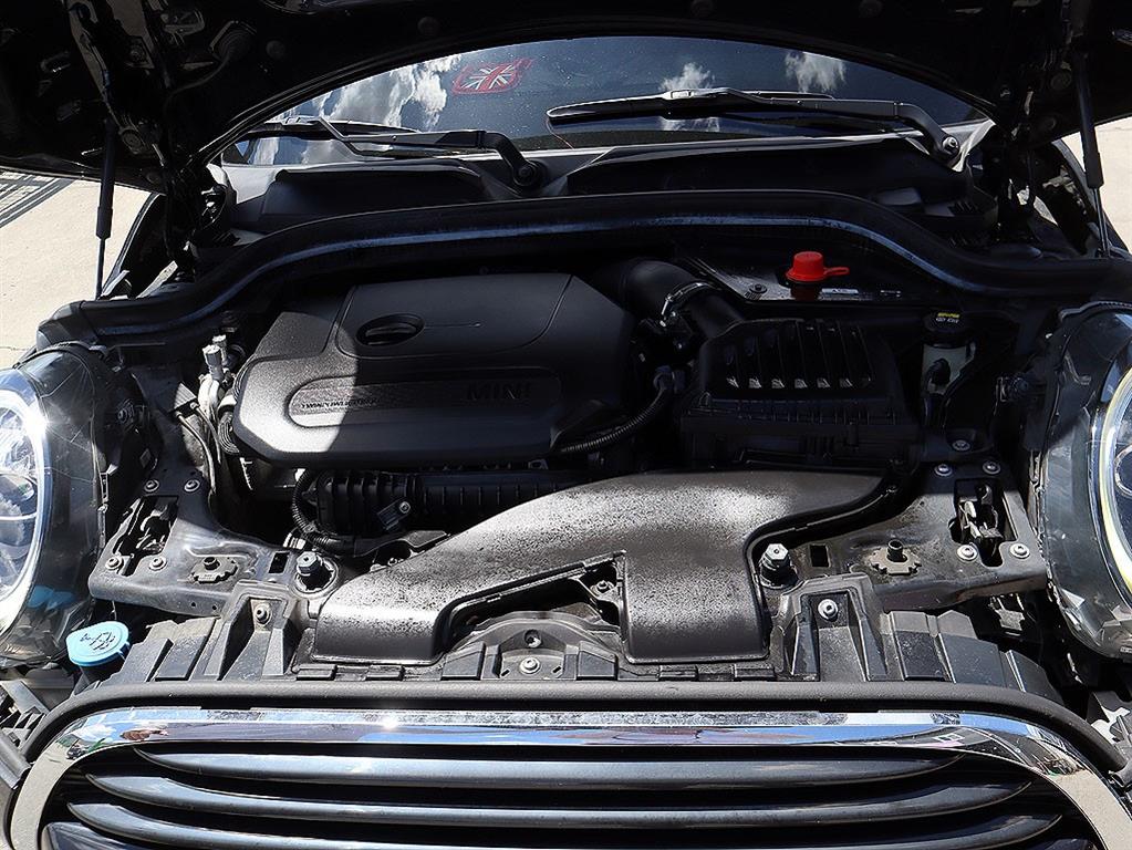 Mini Cooper — photo 18