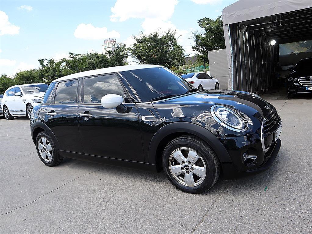 Mini Cooper — photo 19
