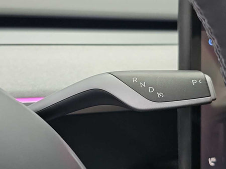 Tesla Model Y — photo 08
