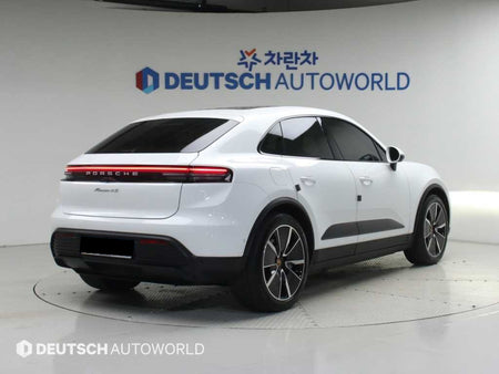 Porsche Macan — photo 02