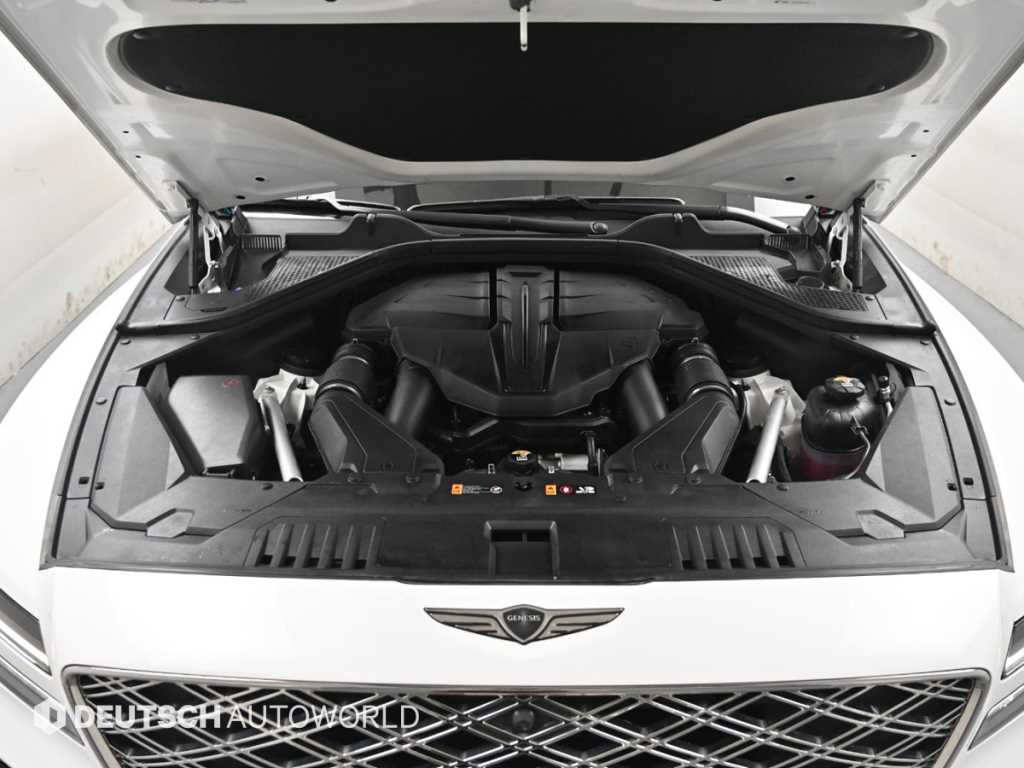 Genesis GV80 — photo 06