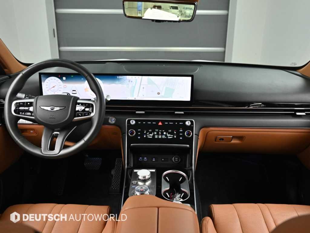 Genesis GV80 — photo 07
