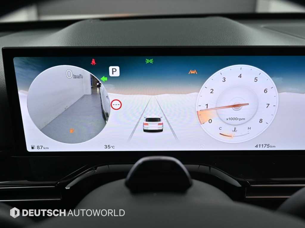 Genesis GV80 — photo 08