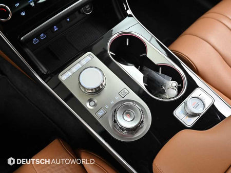 Genesis GV80 — photo 09