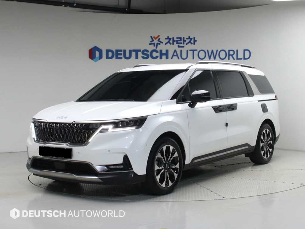 Kia Carnival — photo 01