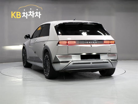 Hyundai Ioniq5 — photo 04