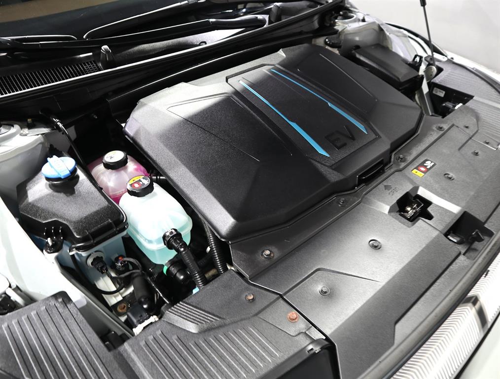 Hyundai Ioniq5 — photo 06