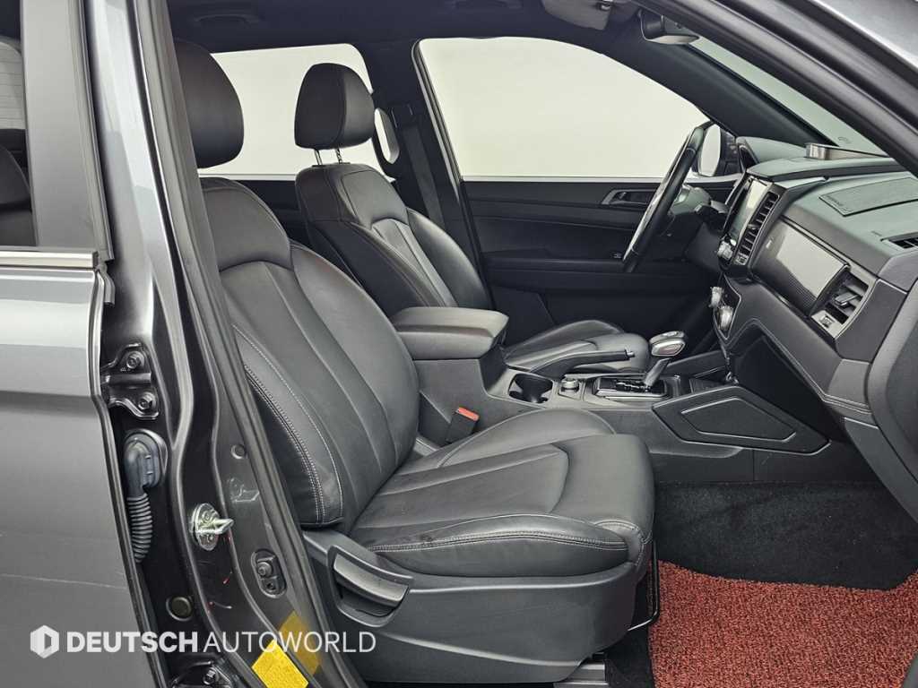KGM Rexton — photo 10