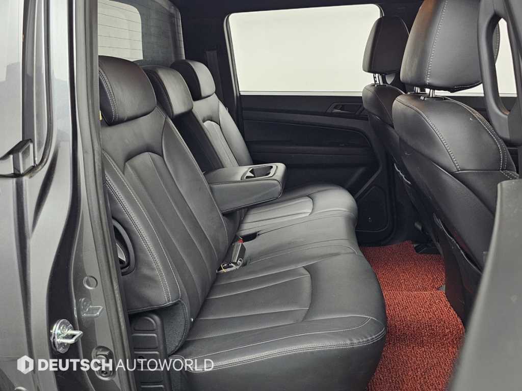 KGM Rexton — photo 12