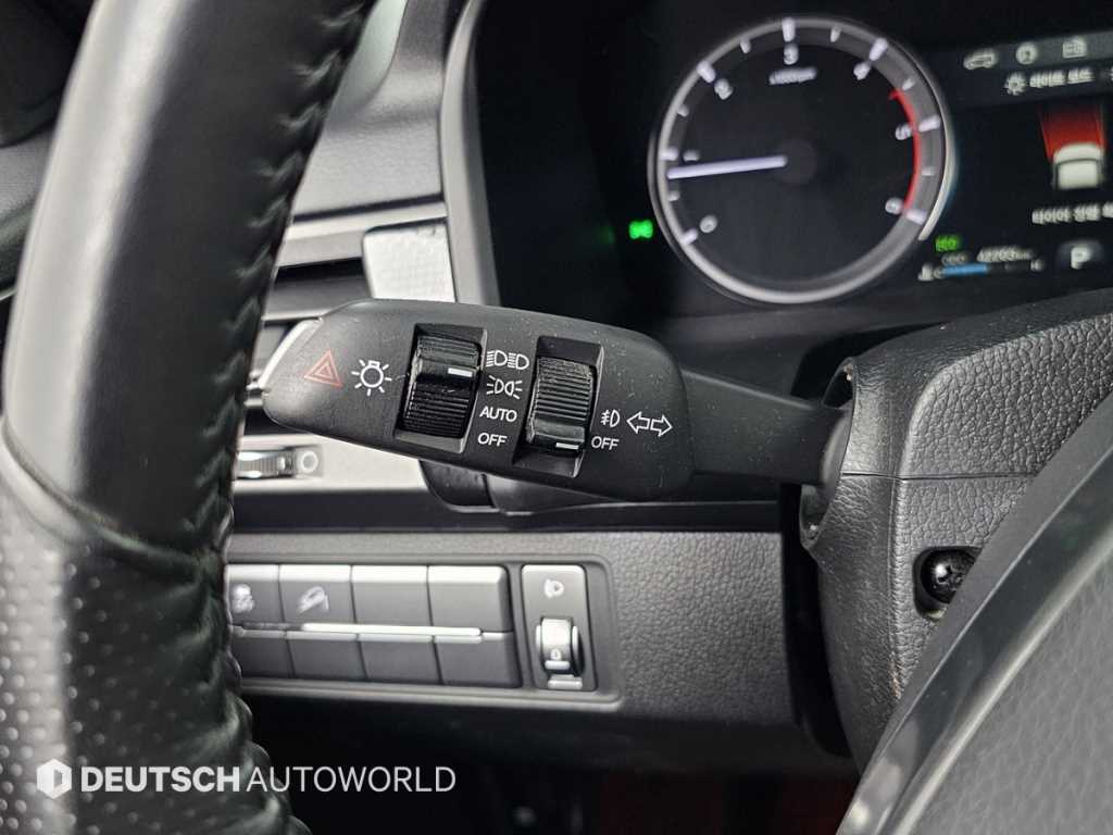 KGM Rexton — photo 17