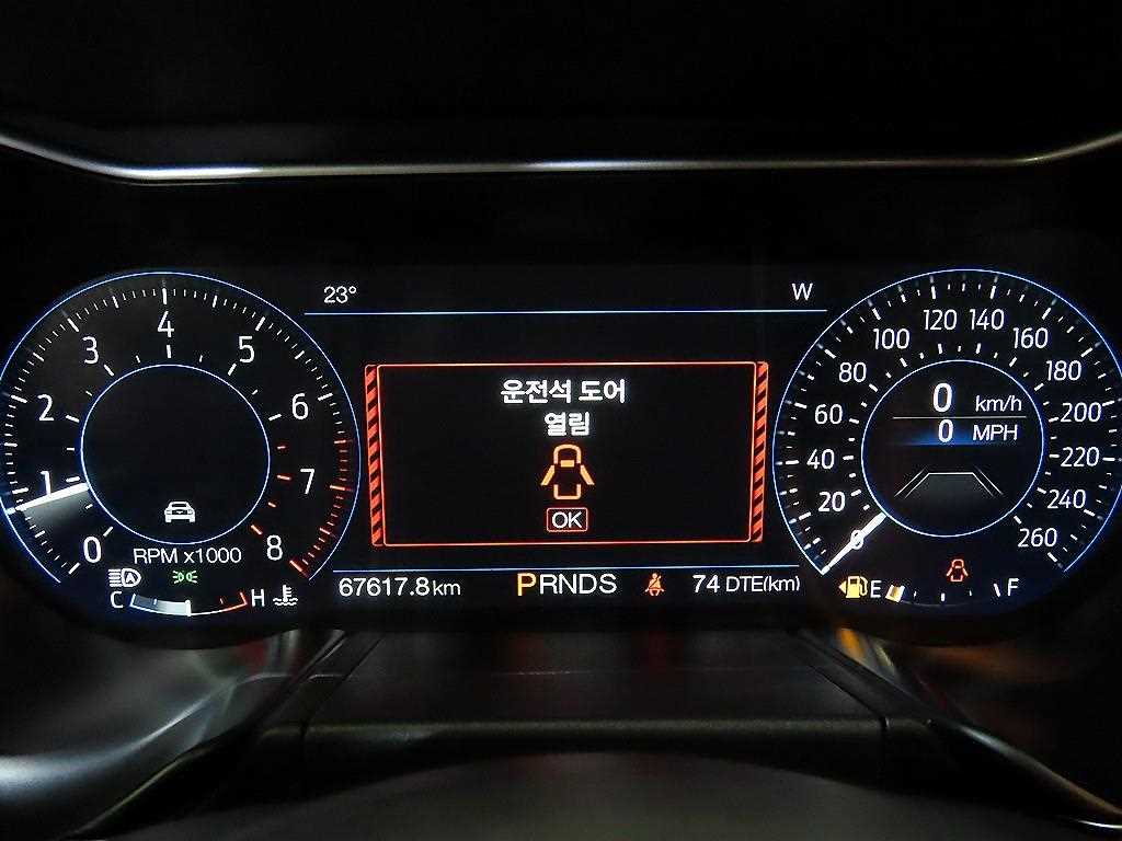 Ford Mustang — photo 09
