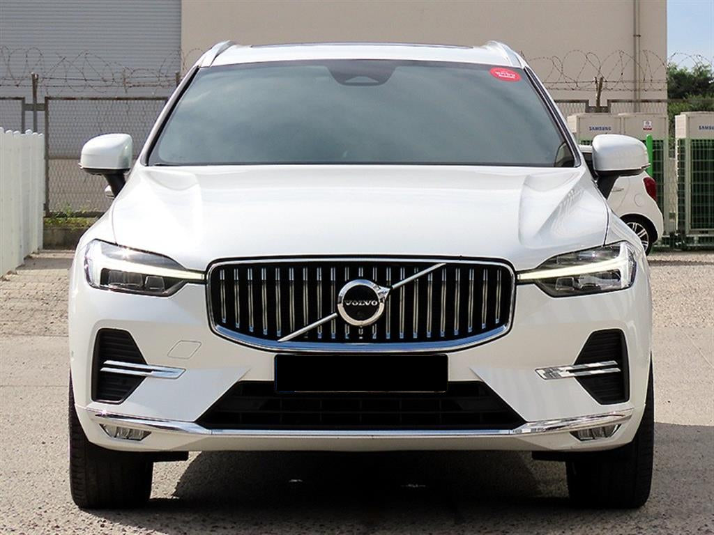 Volvo XC60 — photo 01