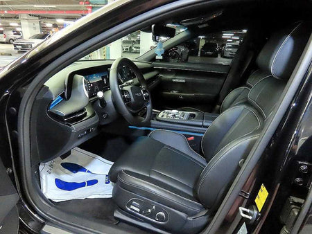 Genesis G90 — photo 06