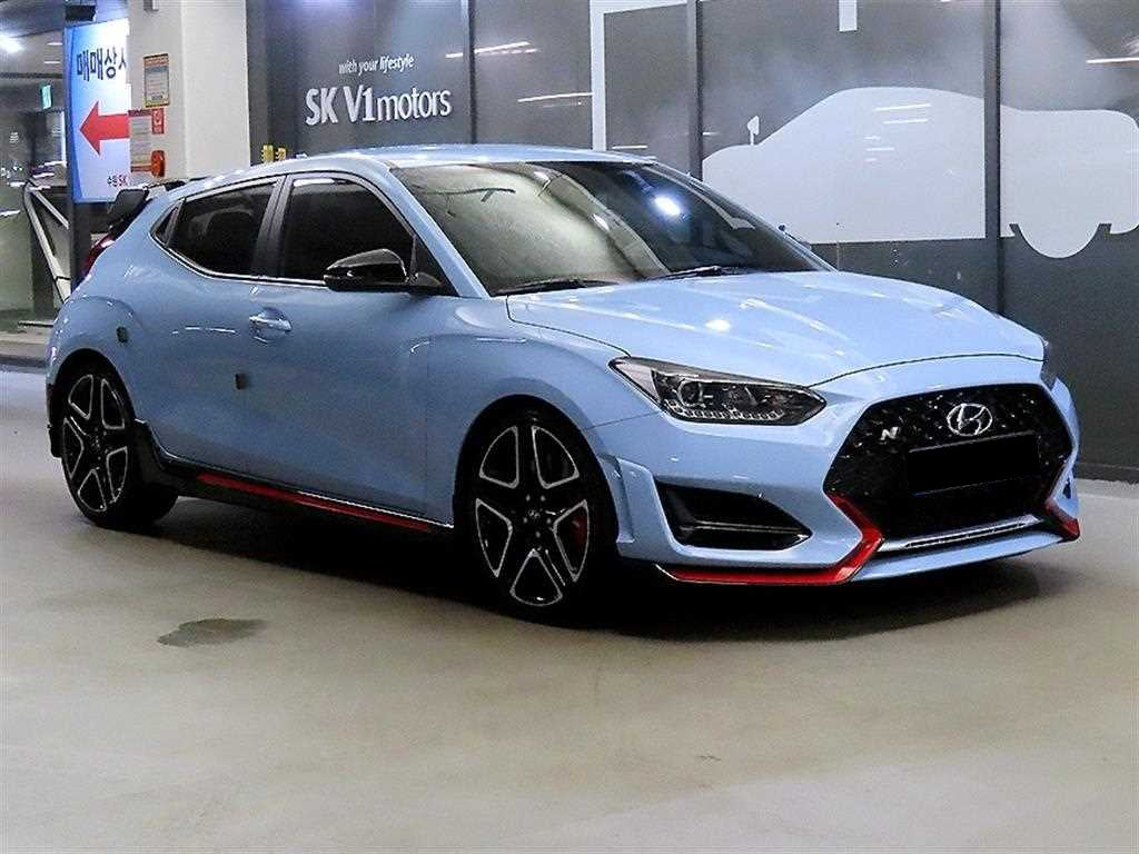 Hyundai Veloster — photo 01