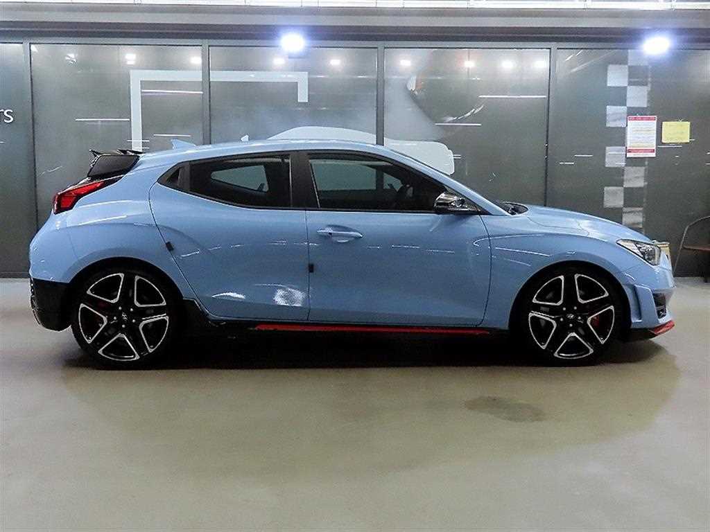 Hyundai Veloster — photo 03