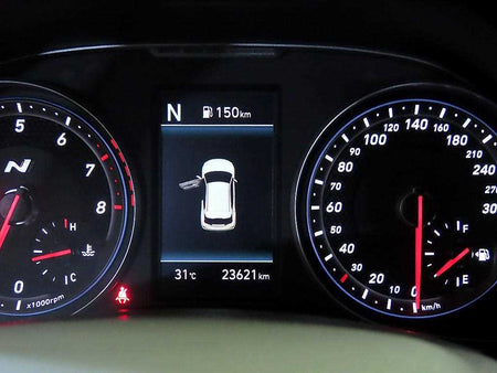 Hyundai Veloster — photo 09