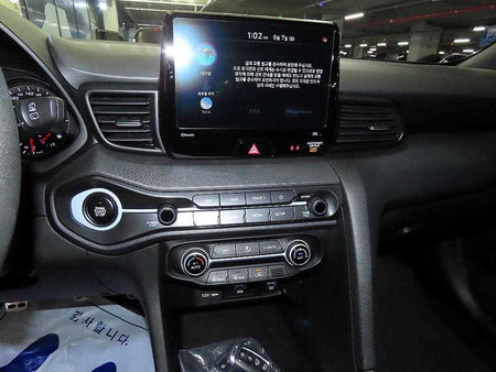 Hyundai Veloster — photo 11