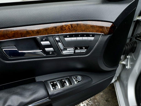 Mercedes-Benz S-Class — photo 14