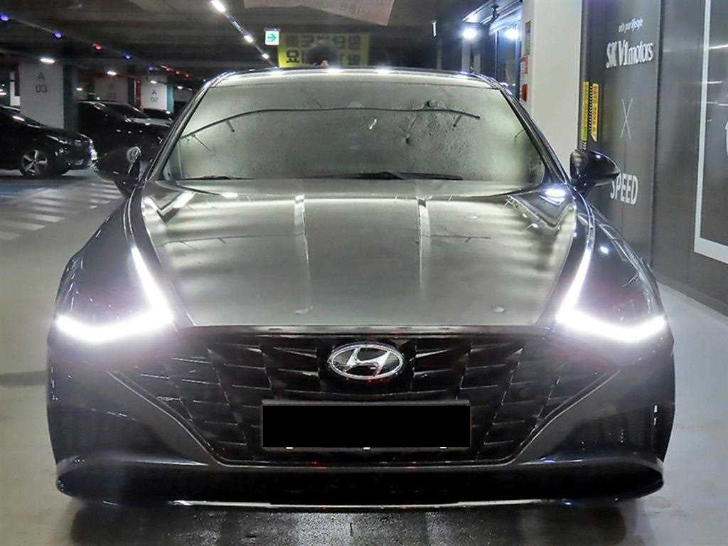 Hyundai Sonata — photo 02