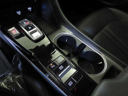 Hyundai Sonata — photo 12
