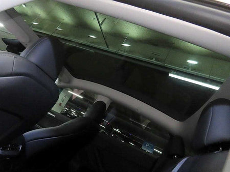 Tesla Model Y — photo 17