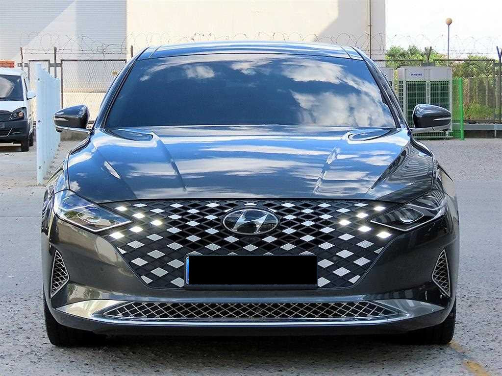 Hyundai Grandeur — photo 01
