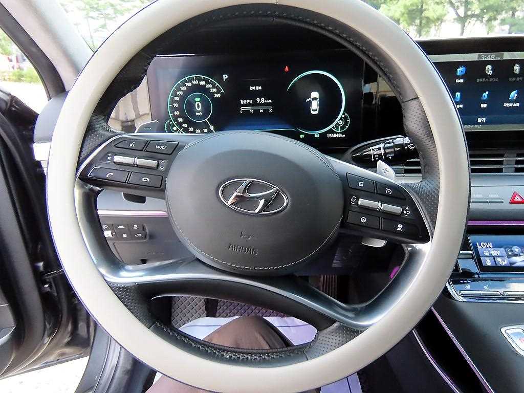 Hyundai Grandeur — photo 08
